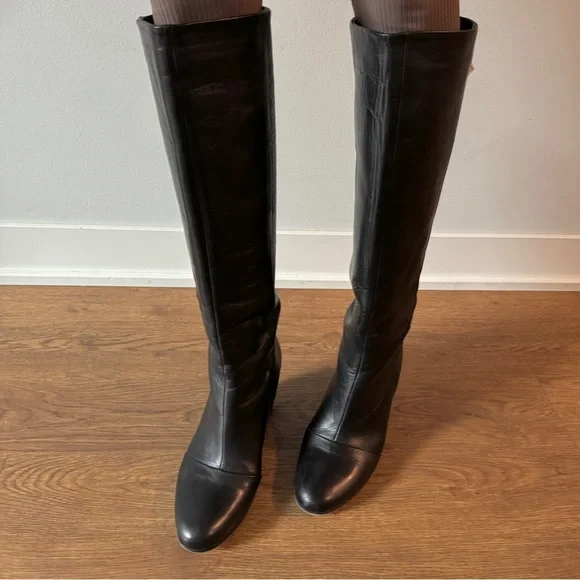 Vince. Hidden Wedge Knee High Leather Riding Boot Black, Size 8 - Picture 1 of 12